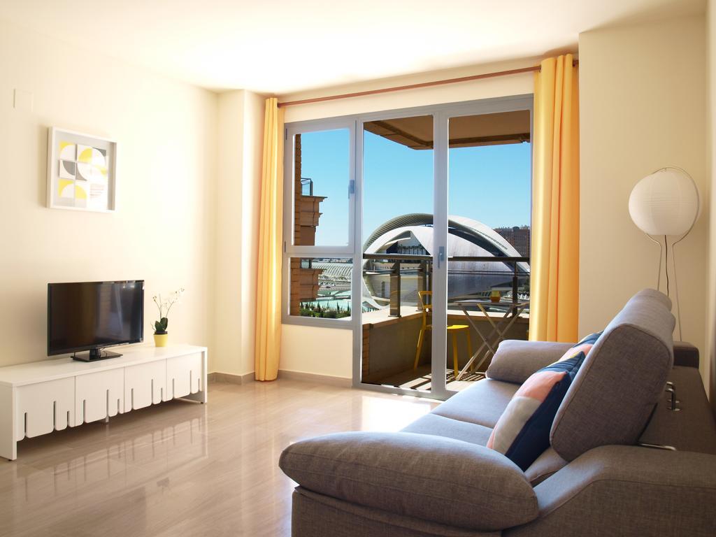 Appartamento ApartUP Yellow Opera View Valenza Camera foto