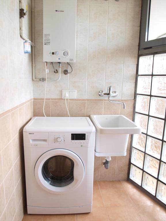Appartamento ApartUP Yellow Opera View Valenza Esterno foto