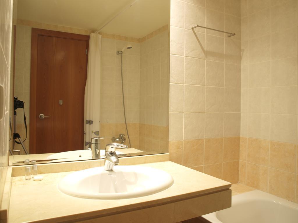 Appartamento ApartUP Yellow Opera View Valenza Esterno foto